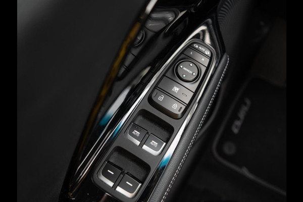 Kia e-Niro ExecutiveLine 64 kWh | Stoel en stuurverwarming | Stoelventilatie | Schuifkanteldak |