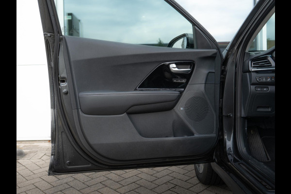 Kia e-Niro ExecutiveLine 64 kWh | Stoel en stuurverwarming | Stoelventilatie | Schuifkanteldak |