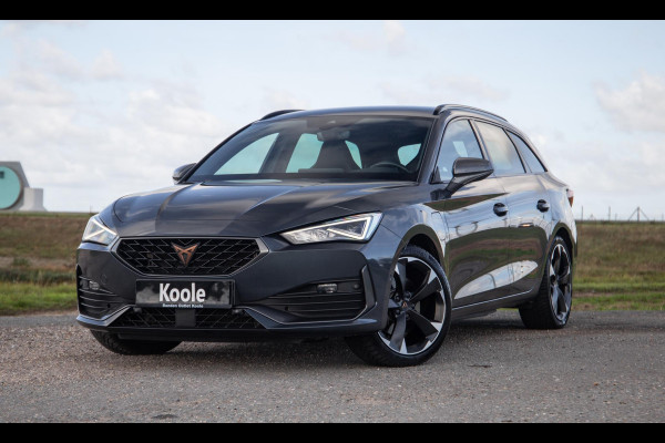 CUPRA Leon 1.4i Plug-In Hybrid SPORTSTOURER / CARPLAY / CAMERA / KUIP STOELEN / PERFECT ONDERHOUDEN