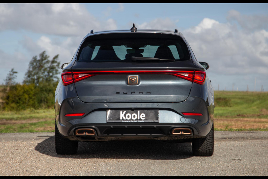 CUPRA Leon 1.4i Plug-In Hybrid SPORTSTOURER / CARPLAY / CAMERA / KUIP STOELEN / PERFECT ONDERHOUDEN
