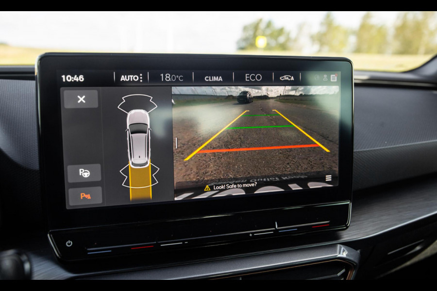 CUPRA Leon 1.4i Plug-In Hybrid SPORTSTOURER / CARPLAY / CAMERA / KUIP STOELEN / PERFECT ONDERHOUDEN