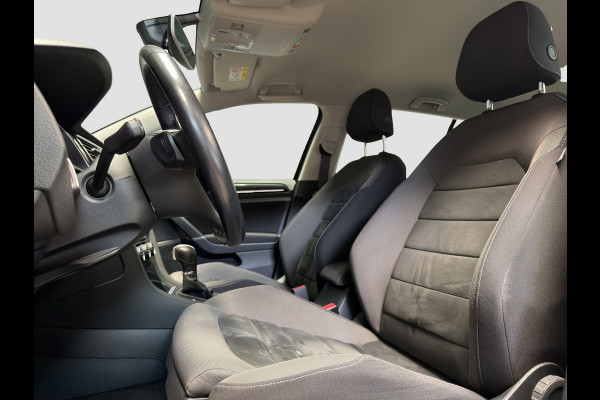Volkswagen Golf Variant 1.5 TSI Highline Business R|Massage|Keyless|Camera|Navi