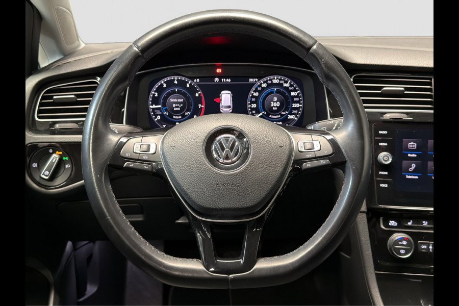 Volkswagen Golf Variant 1.5 TSI Highline Business R|Massage|Keyless|Camera|Navi