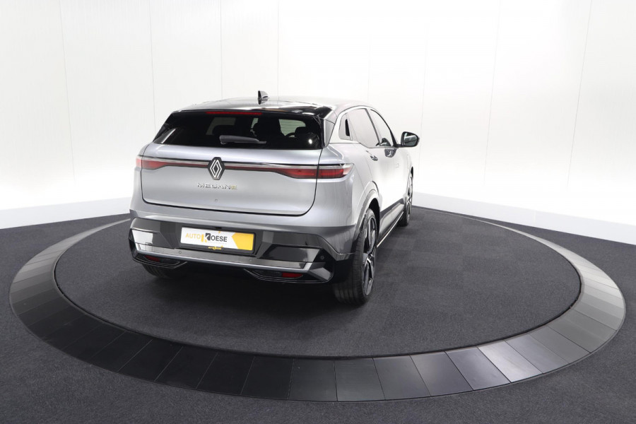 Renault Mégane E-Tech EV40 Boost Charge Techno | 1 FASE | SOH 95,5% | Camera | Apple Carplay | Parkeersensoren
