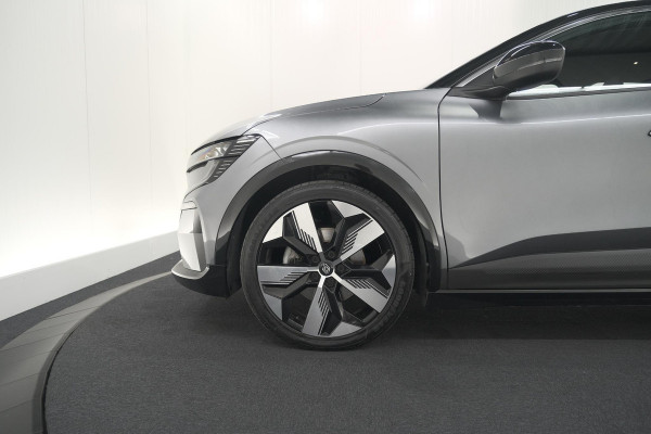 Renault Mégane E-Tech EV40 Boost Charge Techno | 1 FASE | SOH 95,5% | Camera | Apple Carplay | Parkeersensoren