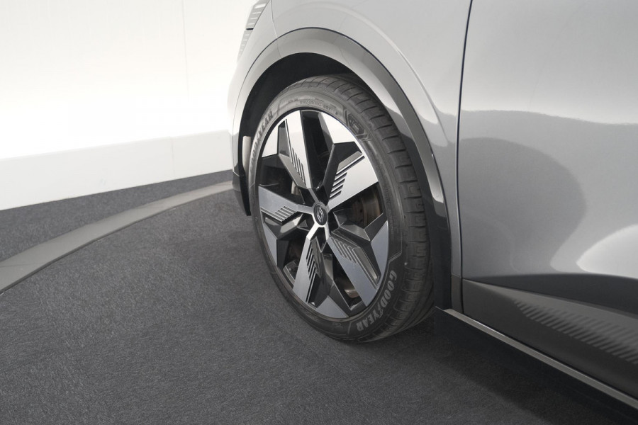 Renault Mégane E-Tech EV40 Boost Charge Techno | 1 FASE | SOH 95,5% | Camera | Apple Carplay | Parkeersensoren