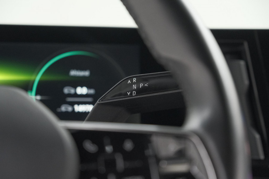 Renault Mégane E-Tech EV40 Boost Charge Techno | 1 FASE | SOH 95,5% | Camera | Apple Carplay | Parkeersensoren