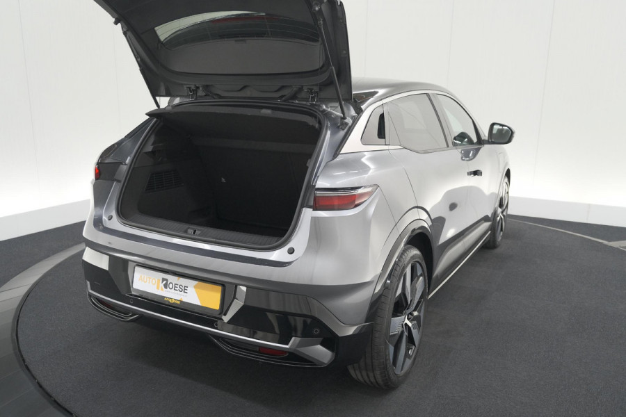 Renault Mégane E-Tech EV40 Boost Charge Techno | 1 FASE | SOH 95,5% | Camera | Apple Carplay | Parkeersensoren