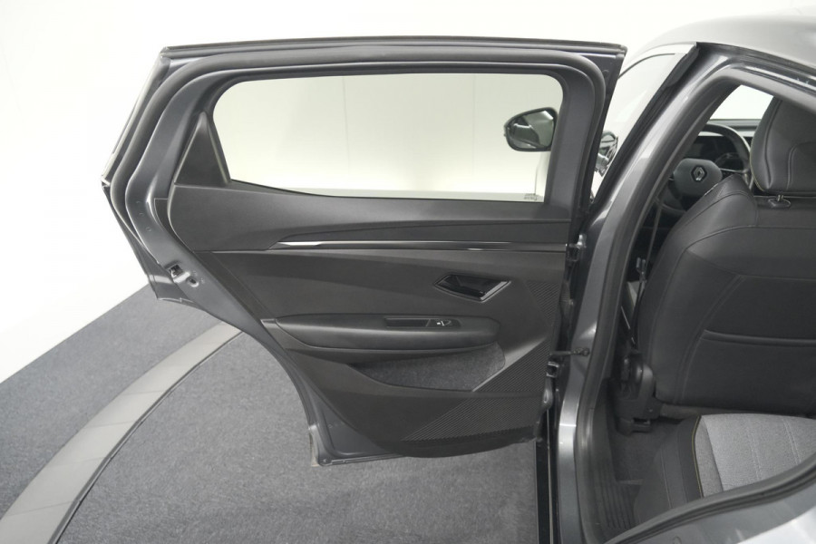 Renault Mégane E-Tech EV40 Boost Charge Techno | 1 FASE | SOH 95,5% | Camera | Apple Carplay | Parkeersensoren