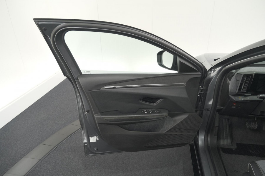 Renault Mégane E-Tech EV40 Boost Charge Techno | 1 FASE | SOH 95,5% | Camera | Apple Carplay | Parkeersensoren
