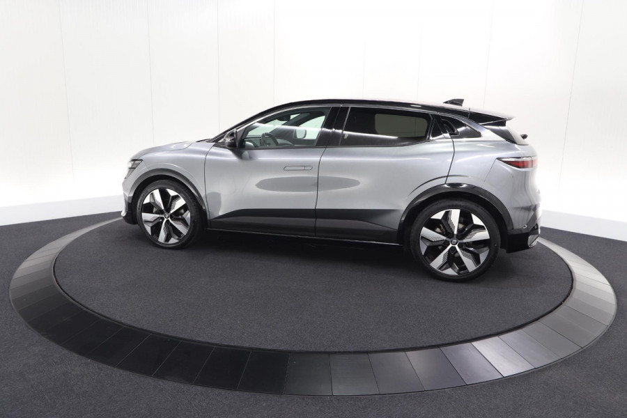 Renault Mégane E-Tech EV40 Boost Charge Techno | 1 FASE | SOH 95,5% | Camera | Apple Carplay | Parkeersensoren