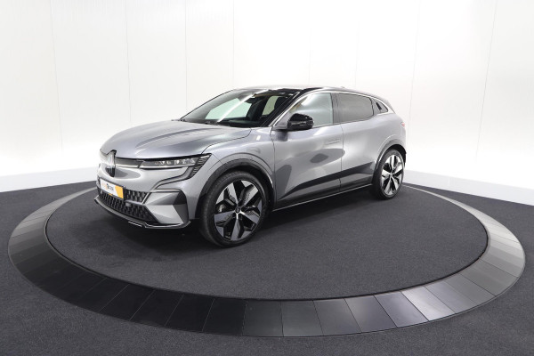 Renault Mégane E-Tech EV40 Boost Charge Techno | 1 FASE | SOH 95,5% | Camera | Apple Carplay | Parkeersensoren