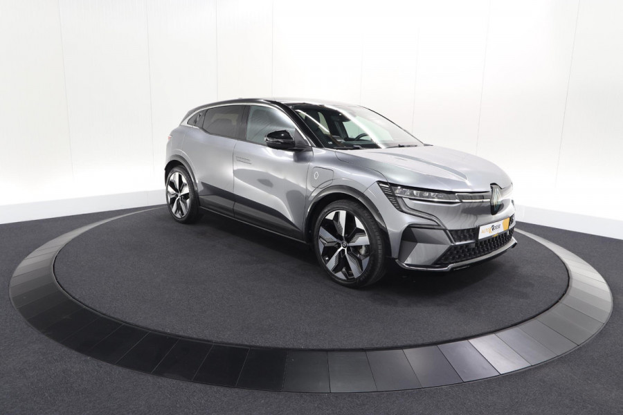 Renault Mégane E-Tech EV40 Boost Charge Techno | 1 FASE | SOH 95,5% | Camera | Apple Carplay | Parkeersensoren