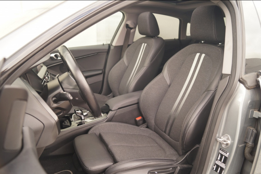 BMW 2 Serie Gran Coupé 218i Business Edition Sport -PANO-ECC-PDC-CAM-