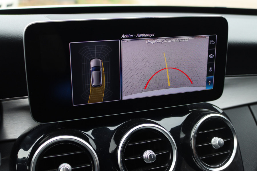 Mercedes-Benz C-Klasse Estate 200 Business Solution AMG | Standkachel | Trekhaak | Camera | Stoelverwarming | Zitcomfortpakket | High Perf. LED | Cruise Control |