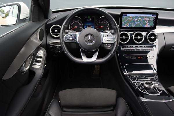 Mercedes-Benz C-Klasse Estate 200 Business Solution AMG | Standkachel | Trekhaak | Camera | Stoelverwarming | Zitcomfortpakket | High Perf. LED | Cruise Control |