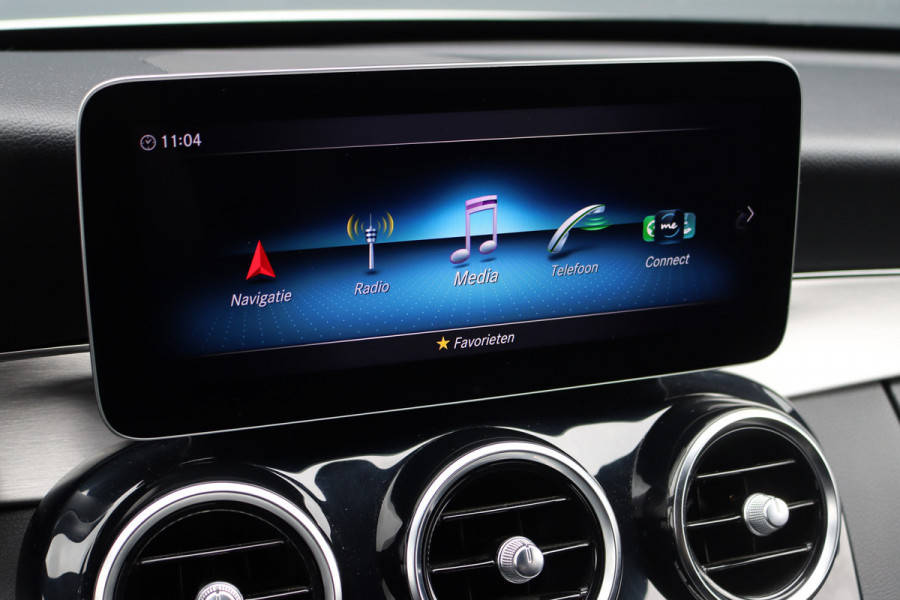 Mercedes-Benz C-Klasse Estate 200 Business Solution AMG | Standkachel | Trekhaak | Camera | Stoelverwarming | Zitcomfortpakket | High Perf. LED | Cruise Control |