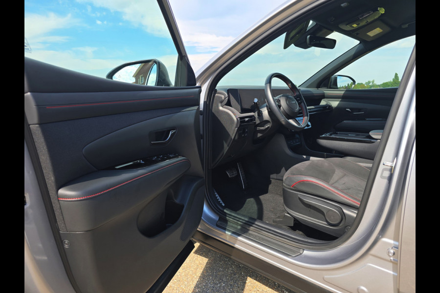 Hyundai Tucson 1.6 T-GDI HEV N Line Sky - 225 Pk - Panoramadak -