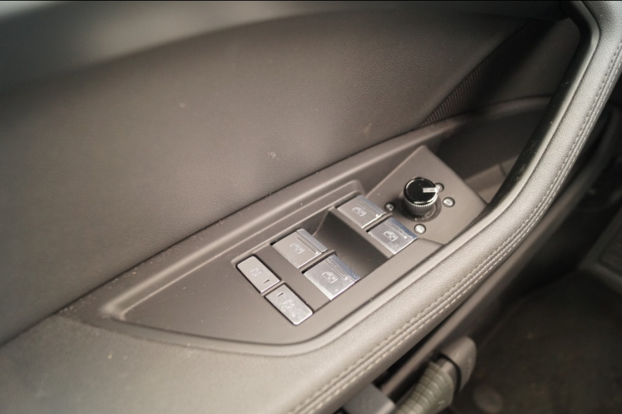 Audi e-tron 55 Quattro Advanced Edition Plus 95kWh -PANO-TREKHAAK-