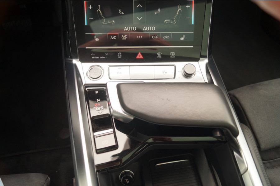 Audi e-tron 55 Quattro Advanced Edition Plus 95kWh -PANO-TREKHAAK-