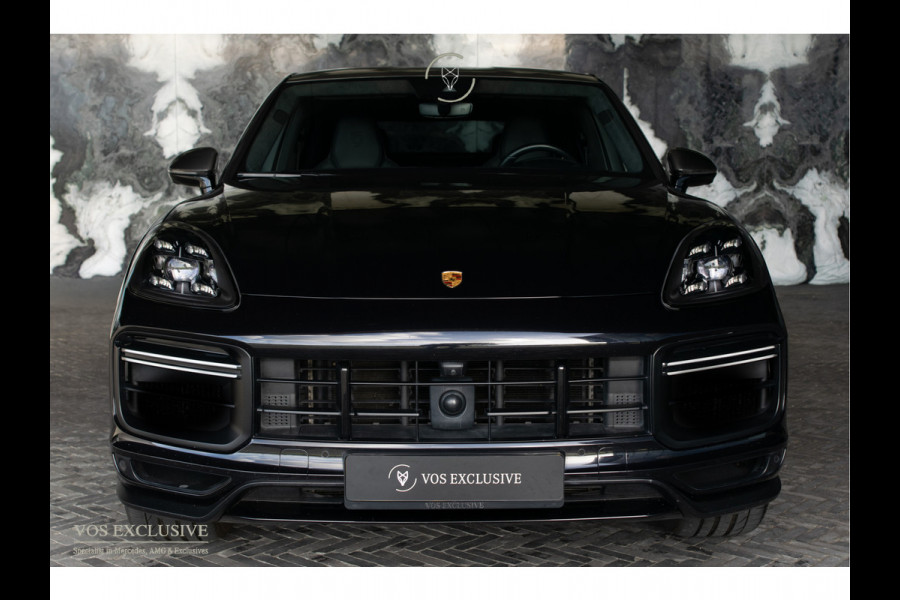 Porsche Cayenne Coupé 4.0 Turbo GT Carbon|Manufaktur|Ceramic|Burmester 3D|Stoelventilatie|18-voudig|Innodrive|Softclose|360°|Keyless|HUD|Approved t/m 06-08-2027|New service