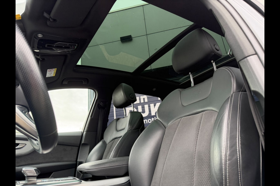 Audi Q7 55 TFSI e quattro Pro Line S Panoramadak Luchtvering 21 inch velgen Bang en Olufsen 3D Zwarte hemel Trekhaak Camera Sportstoelen Deels leder