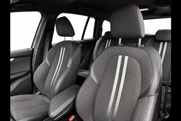 BMW 2 Serie Gran Tourer 218i 7 persoons | M-Sport | LED | Memory | Navi | Stoelverwarming | Elektr. achterklep