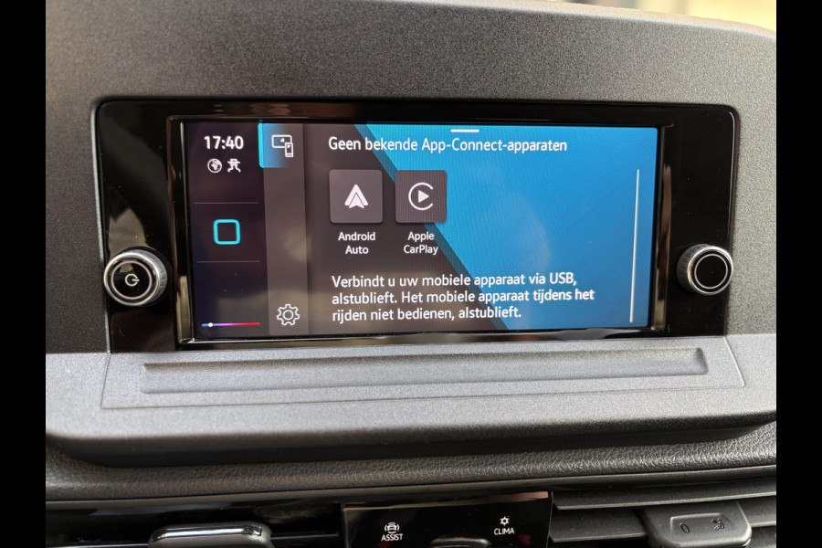 Volkswagen Caddy Cargo Maxi 2.0 TDI Comfort Airco - Apple carplay - Parkeersensor achter - Zijschuifdeur rechts - Tussenschot volledig - Zijwandbekleding laadruimte - Cruise control - Bluetooth - Start/stop systeem - Elektrische ramen - Stuur multifunctioneel - Regensensor