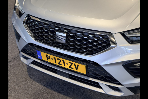 Seat Ateca 1.5 TSI Xperience Business Intense Panorama | 360 Camera | el. Trekhaak | Virtual | Stuur/Stoel verwarming