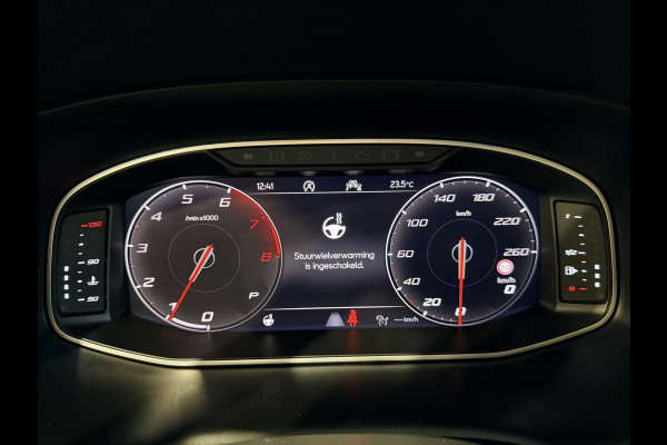 Seat Ateca 1.5 TSI Xperience Business Intense Panorama | 360 Camera | el. Trekhaak | Virtual | Stuur/Stoel verwarming