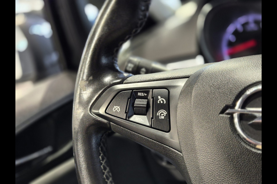 Opel Corsa 1.0 Turbo Online Edition Navigatie | Camera | Cruise | NAP | APK 2/8/27