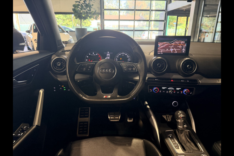 Audi Q2 1.4 TFSI CoD limited S-Line Panorama | Half leder | Navigatie | LED