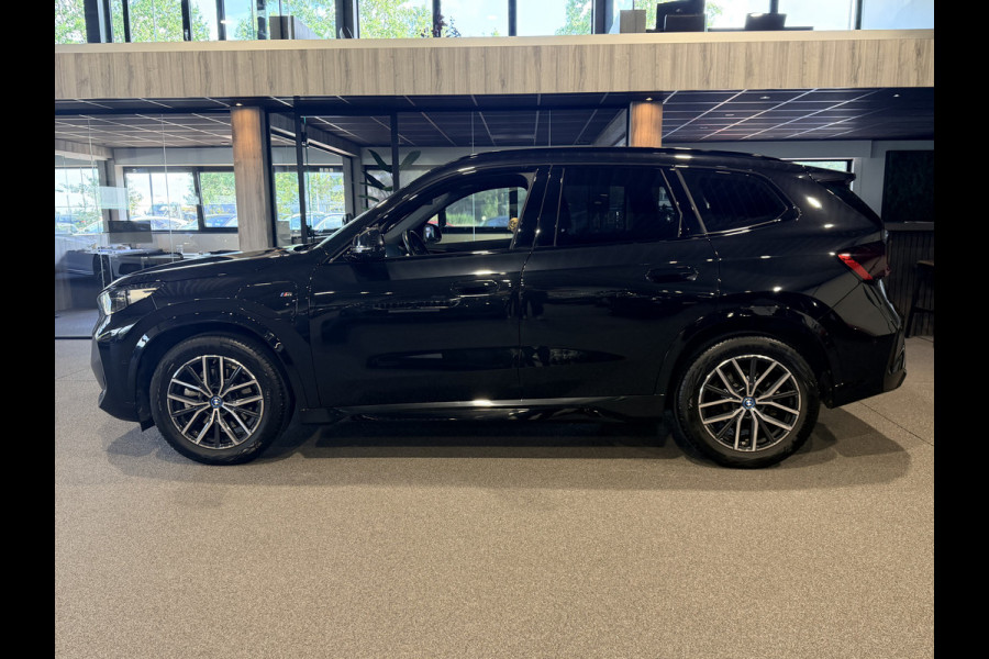 BMW X1 xDrive25e M-Sport | 360 Camera | Stoelverwarming | HUD
