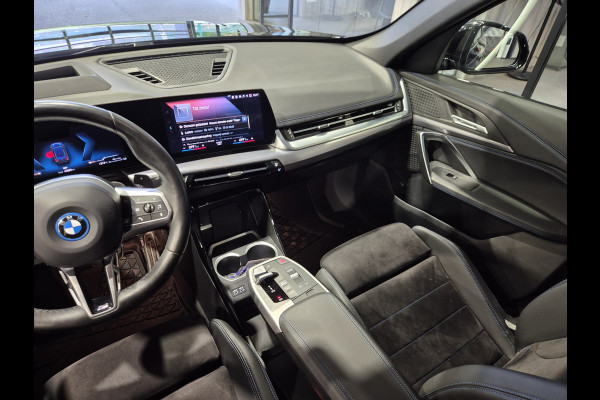 BMW X1 xDrive25e M-Sport | 360 Camera | Stoelverwarming | HUD