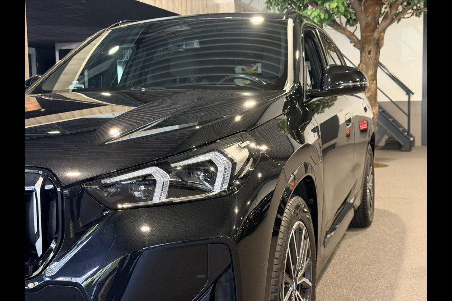 BMW X1 xDrive25e M-Sport | 360 Camera | Stoelverwarming | HUD