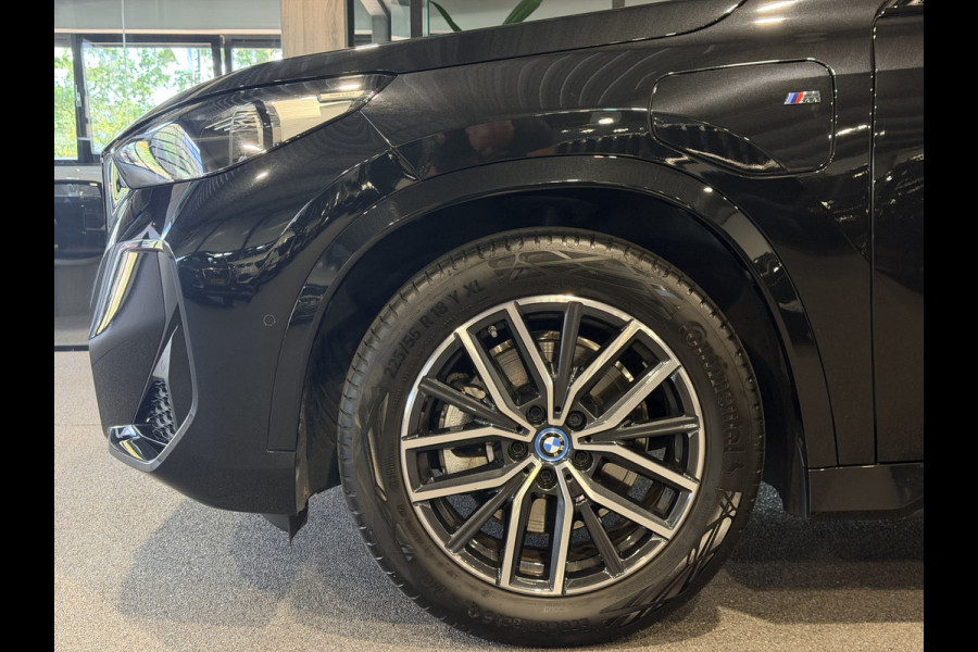 BMW X1 xDrive25e M-Sport | 360 Camera | Stoelverwarming | HUD