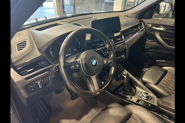 BMW X1 xDrive25e Executive X-Line | Camera | Stoelverwarming | HUD | Navigatie