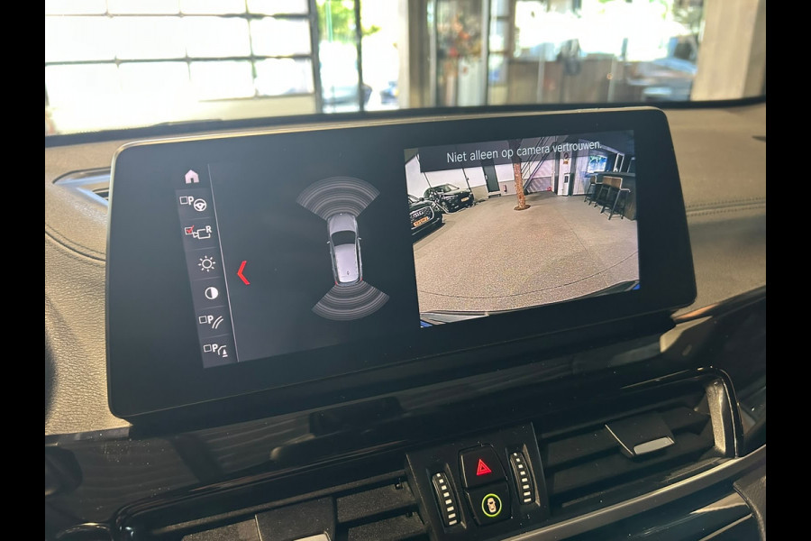 BMW X1 xDrive25e Executive X-Line | Camera | Stoelverwarming | HUD | Navigatie