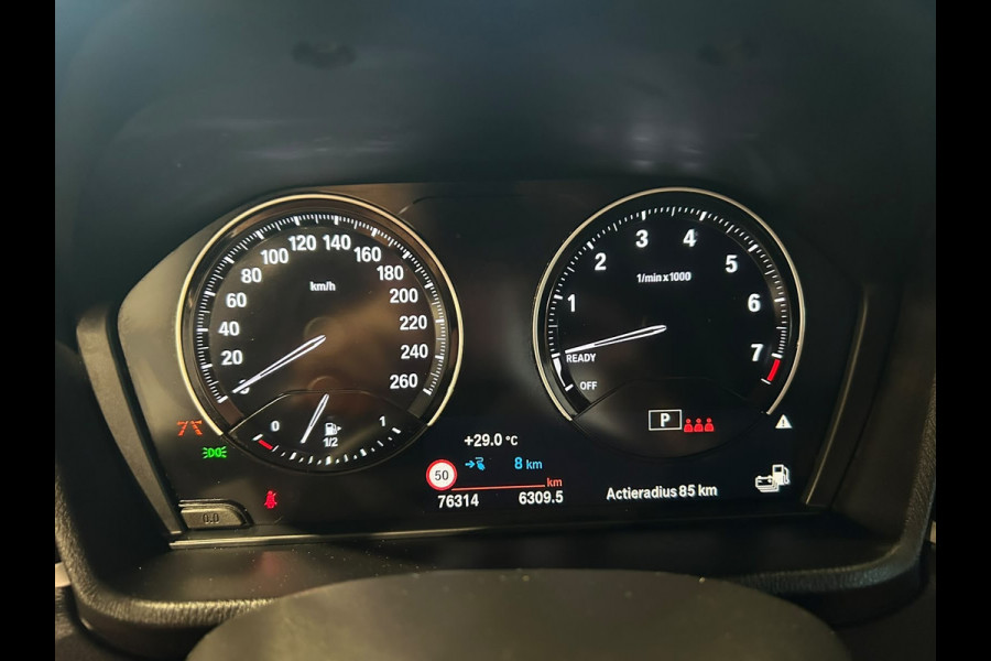 BMW X1 xDrive25e Executive X-Line | Camera | Stoelverwarming | HUD | Navigatie