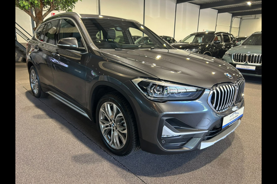 BMW X1 xDrive25e Executive X-Line | Camera | Stoelverwarming | HUD | Navigatie