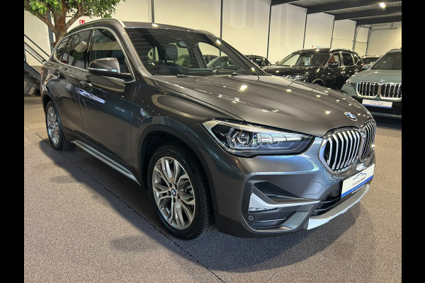 BMW X1 xDrive25e Executive X-Line | Camera | Stoelverwarming | HUD | Navigatie