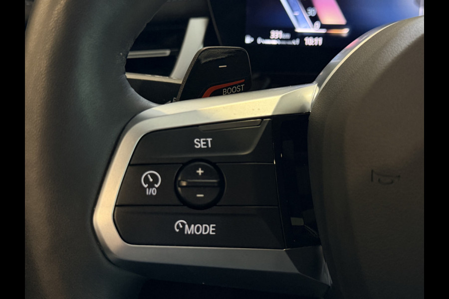 BMW X1 sDrive18i M-Sport Shadow Line Camera | Stoelverwarming | Carplay/Android