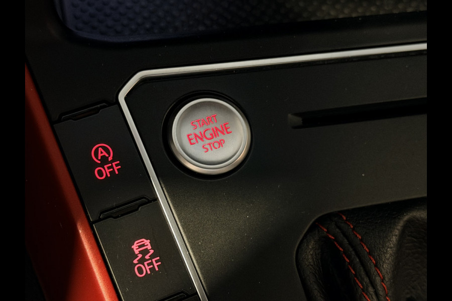 Volkswagen Polo 2.0 TSI GTI 200 PK | DSG | Virtual | Camera | Stoelverwarming