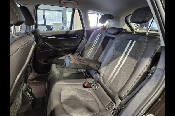 BMW X1 xDrive25e Executive Sportline | Sparkling Brown | Camera | HUD | Stoelverwarming