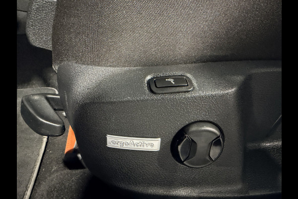 Volkswagen Golf Variant 1.0 TSI Highline Virtual | Navigatie | Stoelverwarming | Massage stoelen | Carplay/Android | Cruise control