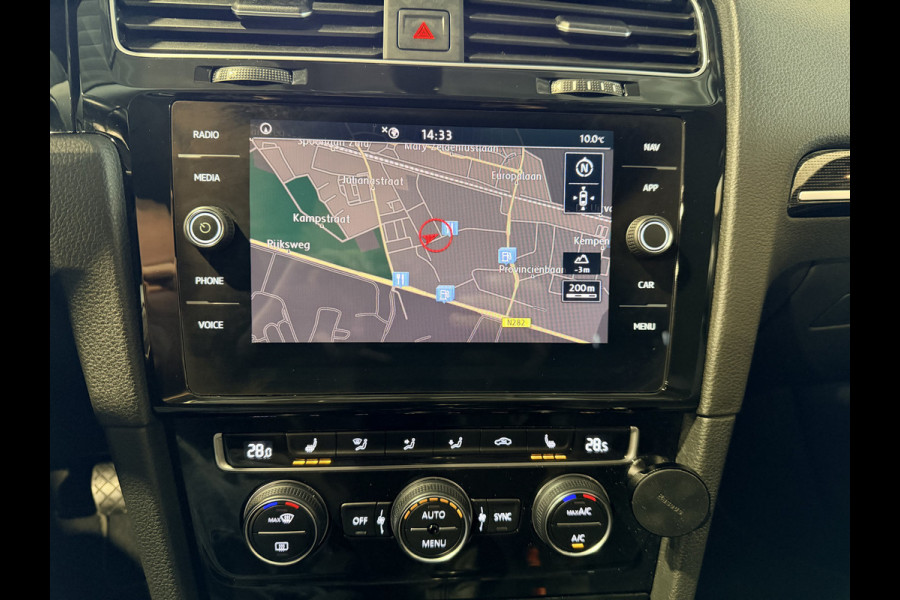Volkswagen Golf Variant 1.0 TSI Highline Virtual | Navigatie | Stoelverwarming | Massage stoelen | Carplay/Android | Cruise control