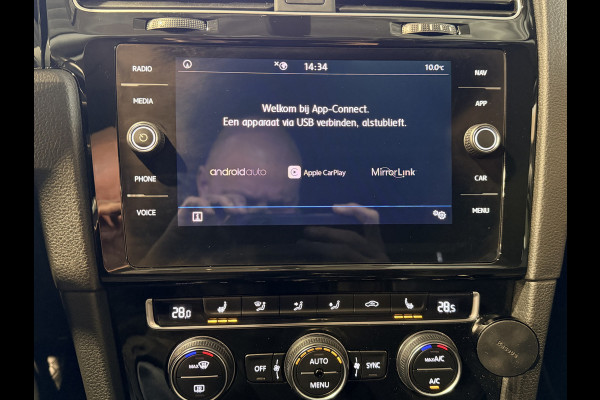 Volkswagen Golf Variant 1.0 TSI Highline Virtual | Navigatie | Stoelverwarming | Massage stoelen | Carplay/Android | Cruise control