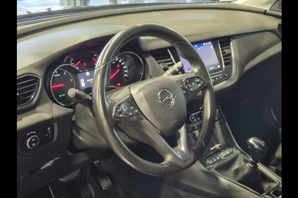 Opel Grandland X 1.6 CDTi Business Executive Navigatie |Trekhaak | Sensoren | Carplay-Android
