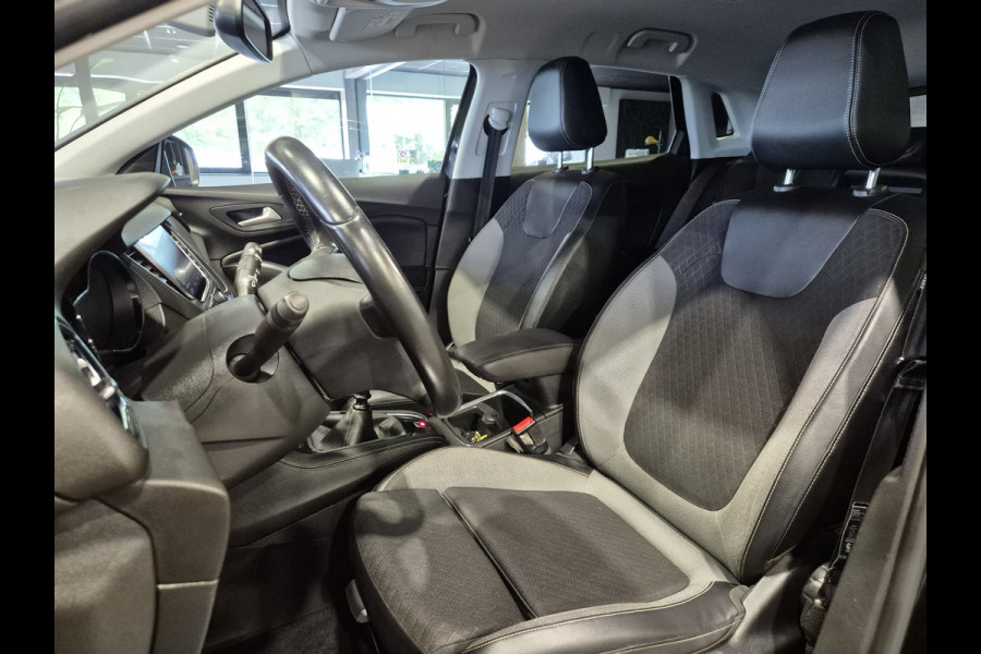 Opel Grandland X 1.6 CDTi Business Executive Navigatie |Trekhaak | Sensoren | Carplay-Android