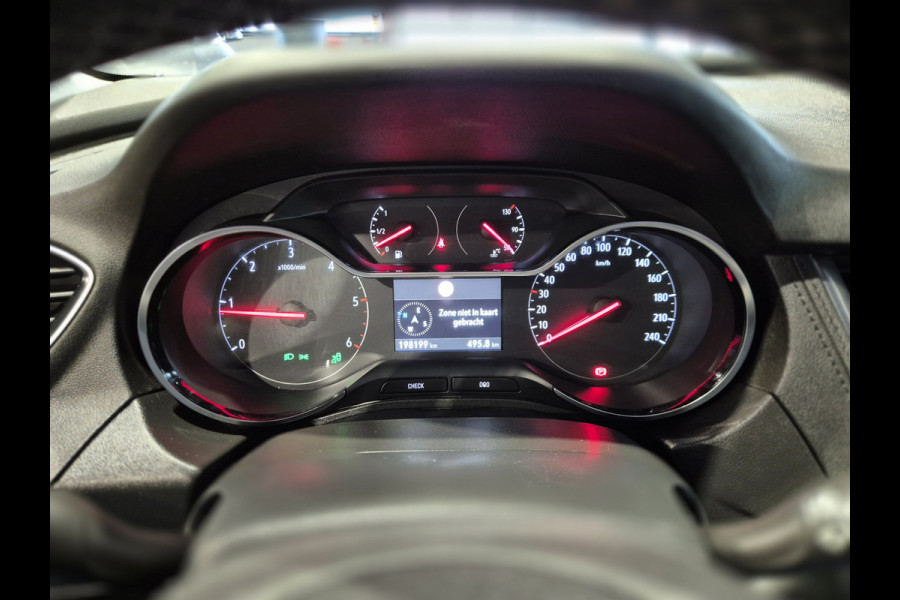 Opel Grandland X 1.6 CDTi Business Executive Navigatie |Trekhaak | Sensoren | Carplay-Android